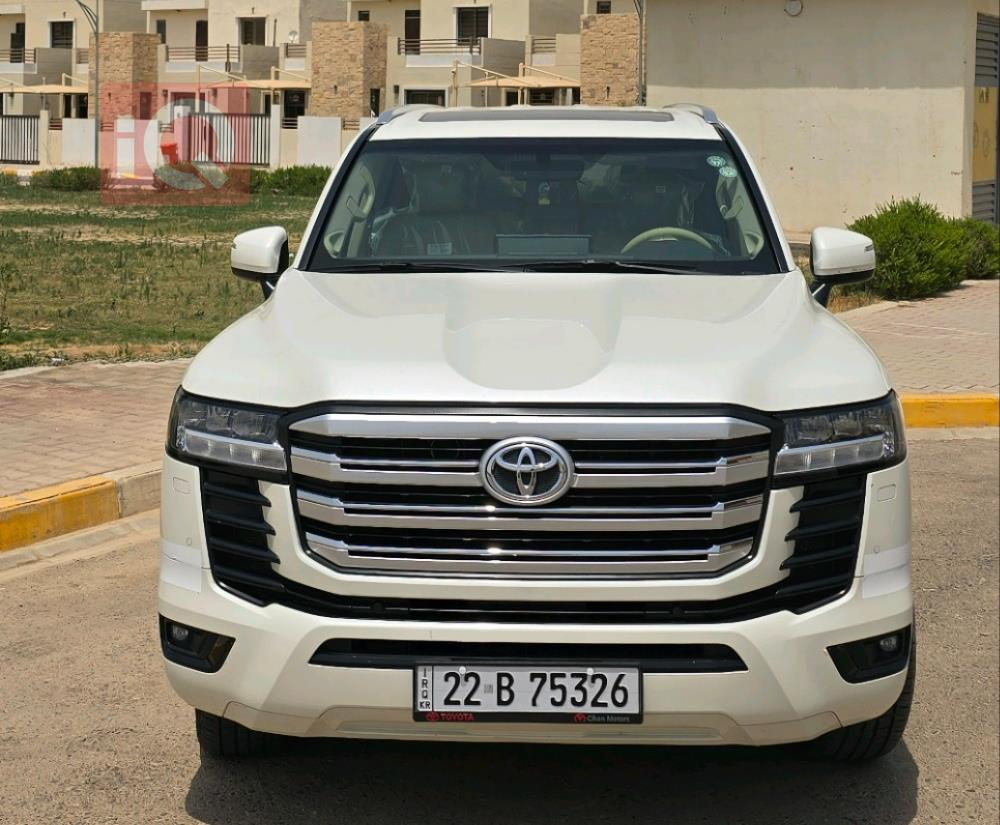 تويوتا لاندكروزر